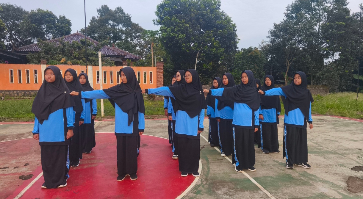 Materi Peraturan Baris-Berbaris di Lapangan